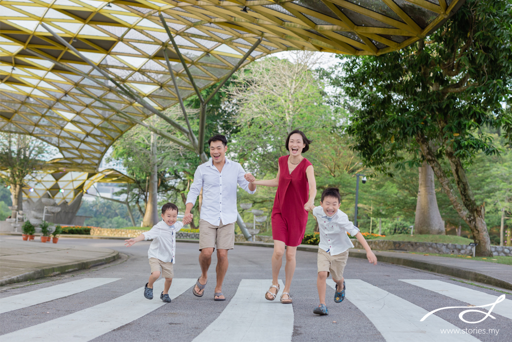 10-best-parks-for-outdoor-family-portraits-malaysia-lifestyle